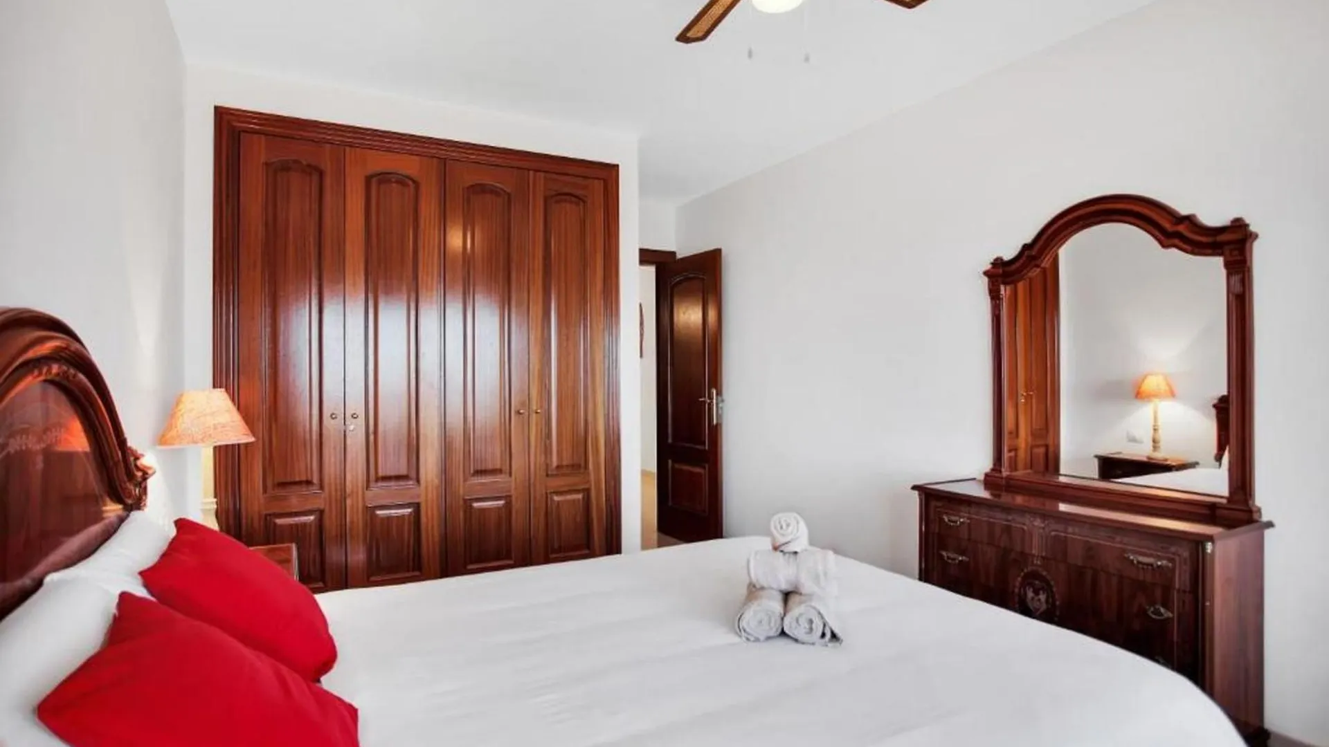 Premium Paradise Stay - Balcony Sea & Pool Views - Top Rated Costa Adeje  Appartement